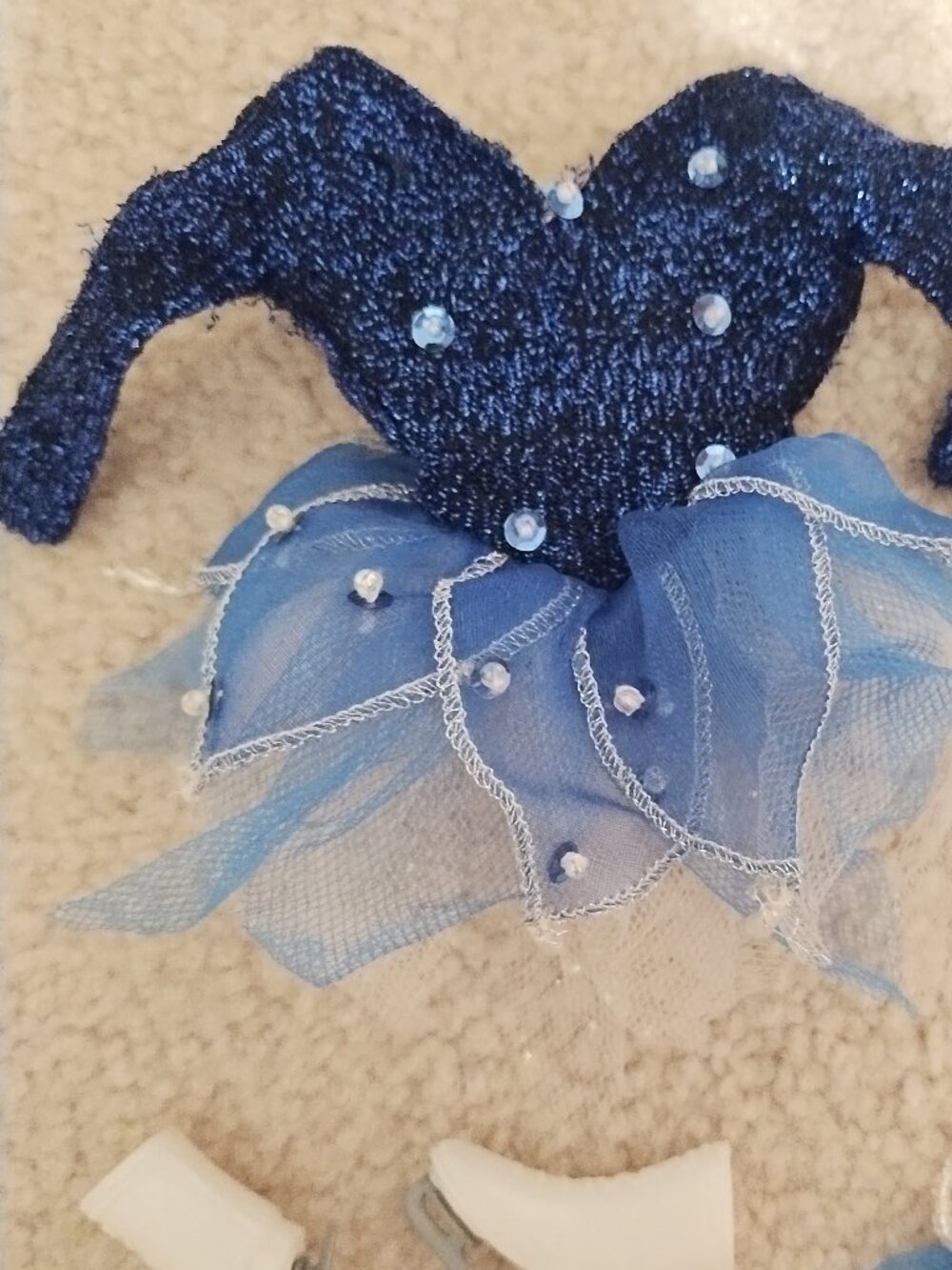 Barbie Royal Skating Outfit